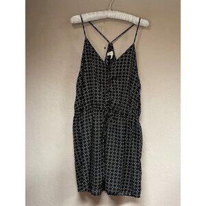 Silence + Noise Womens Size Large V-Neck Sleeveless Black Geometric Print Romper